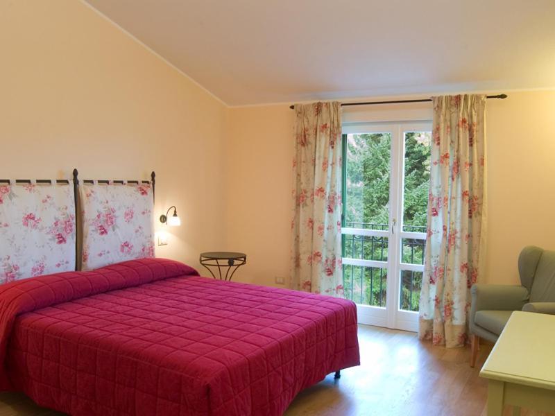 Ca Del Moro Resort & Spa Pontremoli Bagian luar foto