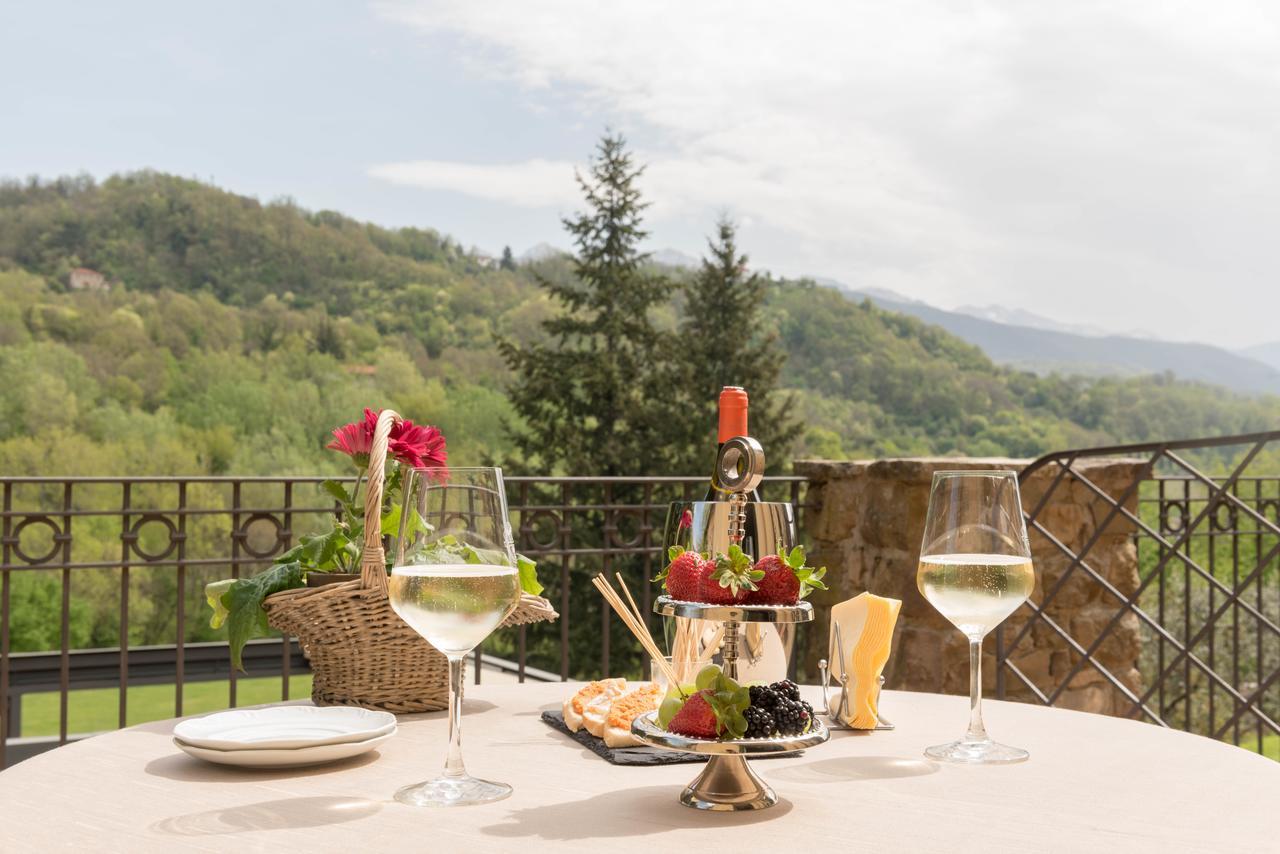 Ca Del Moro Resort & Spa Pontremoli Bagian luar foto