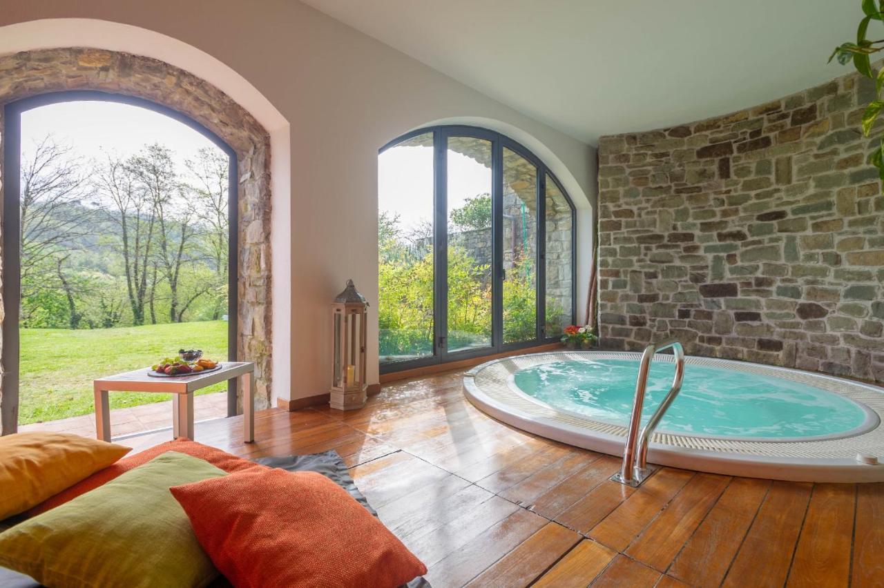 Ca Del Moro Resort & Spa Pontremoli Bagian luar foto