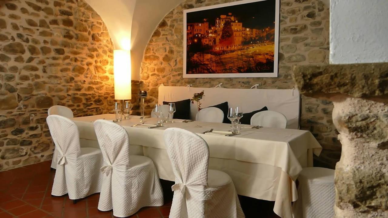 Ca Del Moro Resort & Spa Pontremoli Bagian luar foto